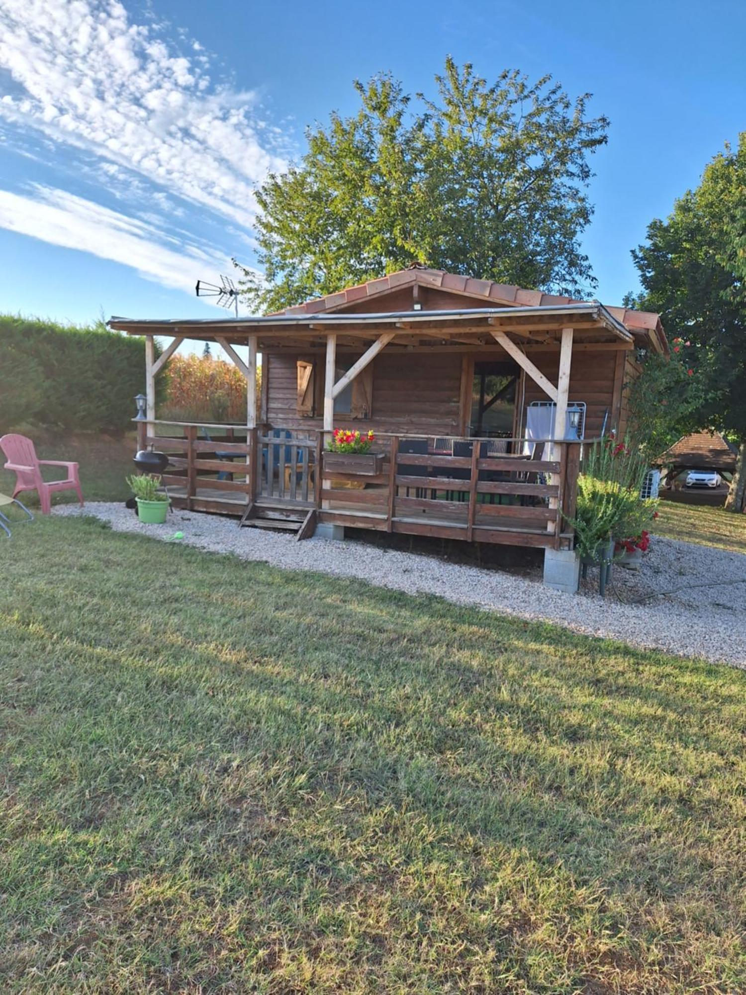 Le Chalet Douillet Saint-Genies Εξωτερικό φωτογραφία
